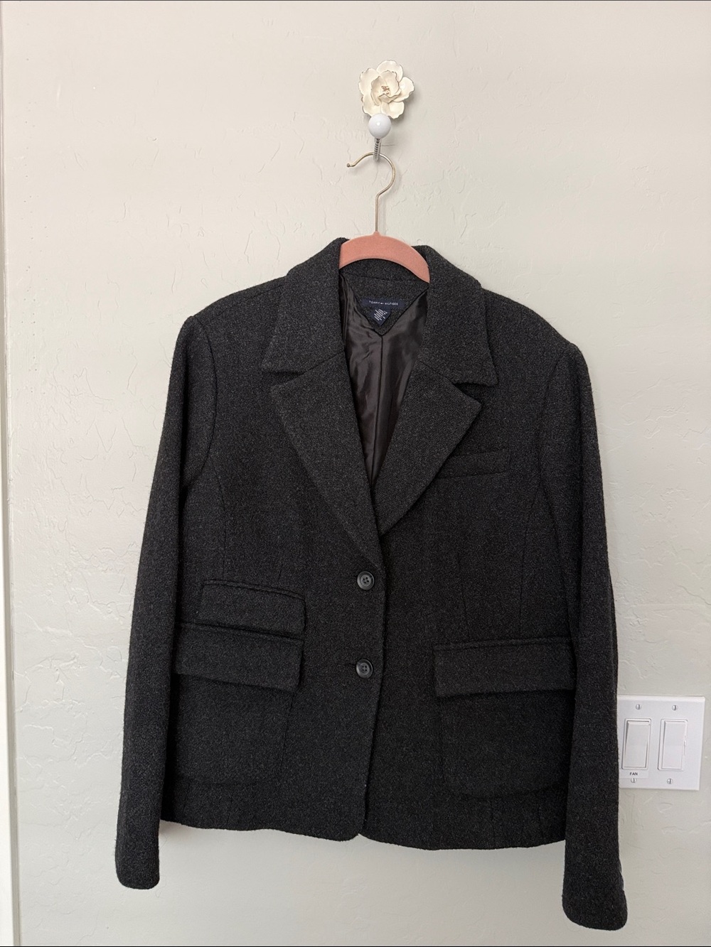 Tommy Hilfiger Dark Gray Two-Button Tailored Blazer